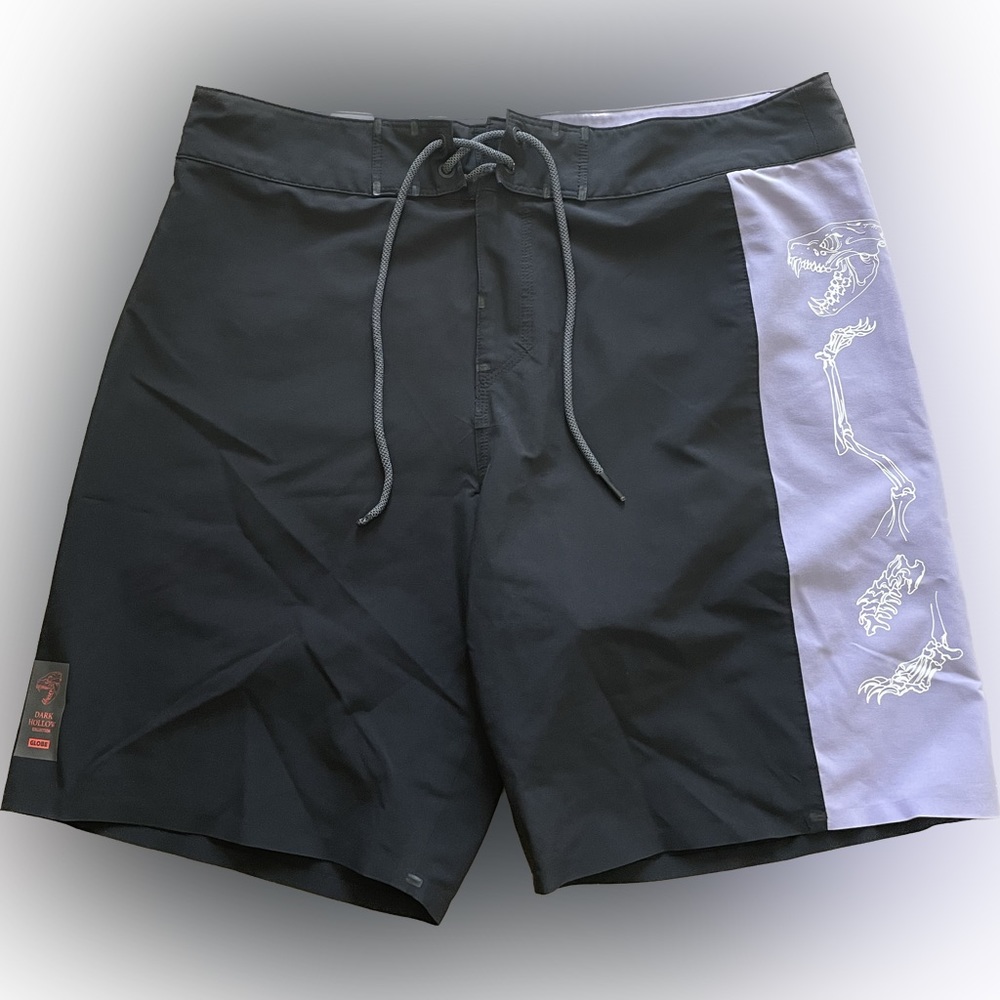 GLOBE Multi Stretch UV+50 recycled fabric swim shorts